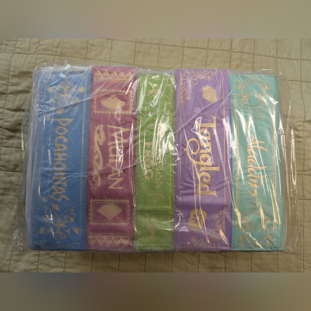 Disney Princess Book Set - Picture 2 of 10